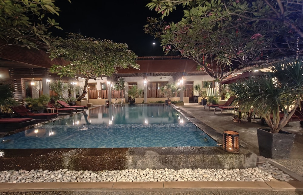 Sunday Telaga Terrace Boutique Resort 61/65