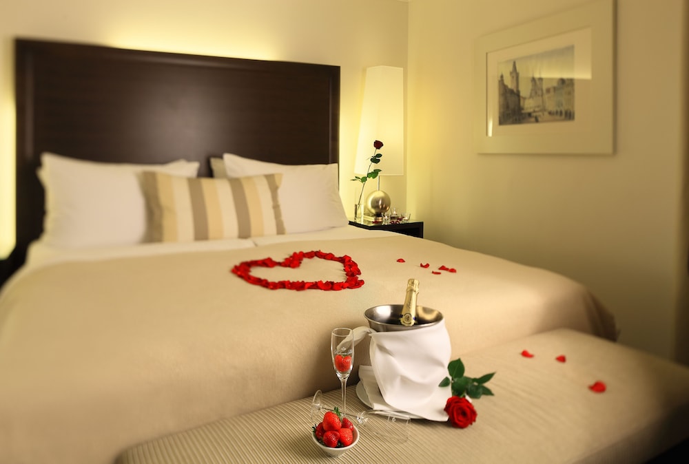 Grand Hotel Bohemia 9/50