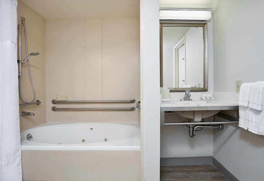 Hilton Garden Inn San Francisco Airport North 11/56