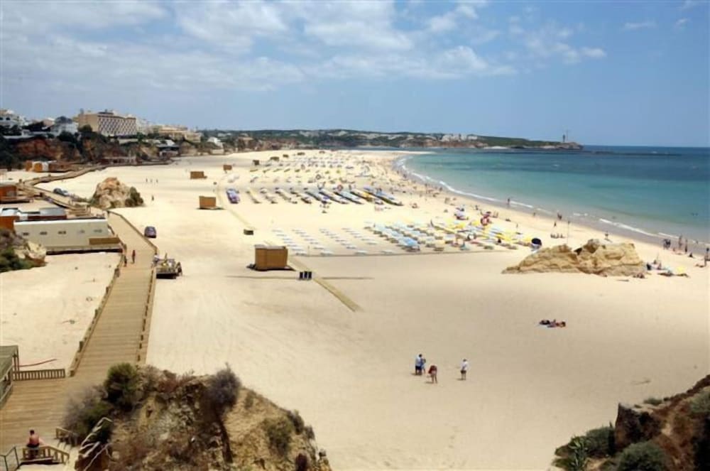 Portimao Center Hotel 57/62