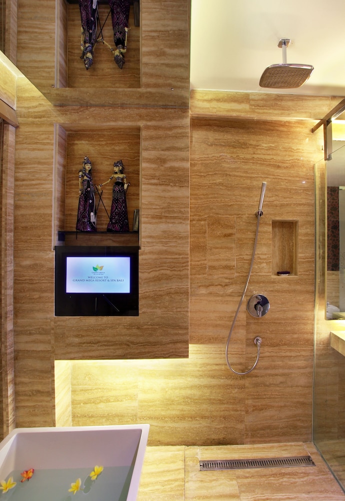Grand Mega Resort And Spa Bali 54/61
