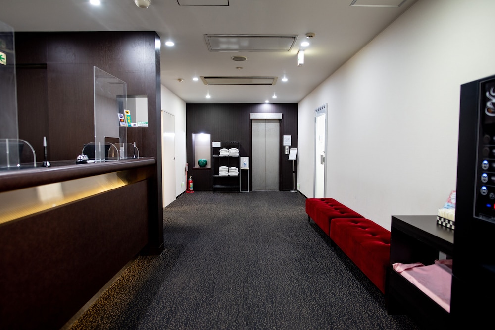 Le Lac Hotel Yokkaichi (formerly Reiah Hotel Yokkaichi) 8/51