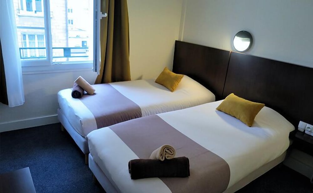 De La Paix Hotel 6/36