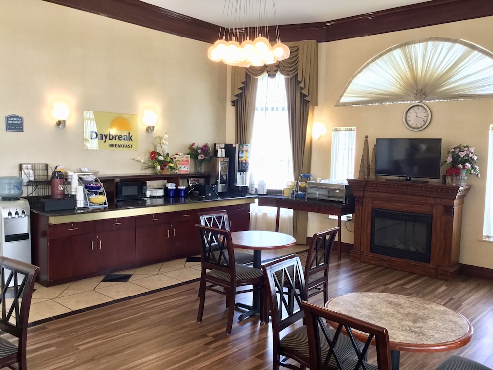 Days Inn By Wyndham Robstown 32/39