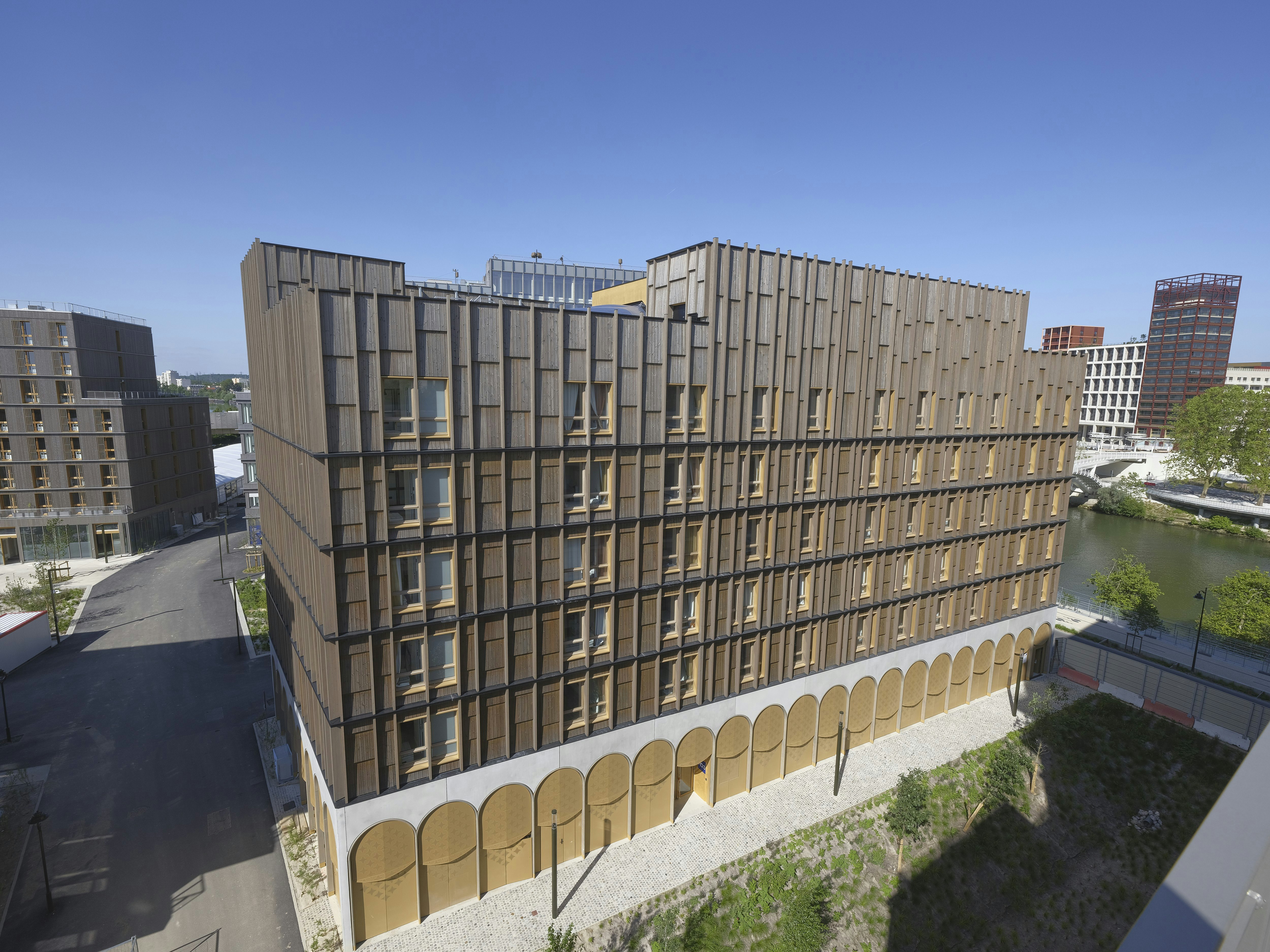 All Suites Hotel Paris Pleyel L’Ile Saint Denis 1/10