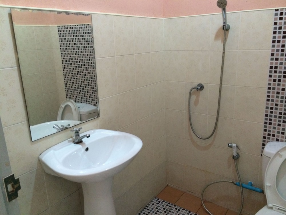 Abc Bungalow 33/33