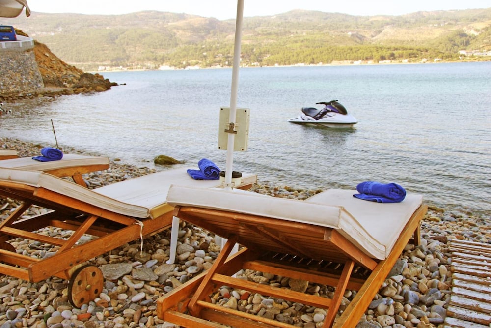 Samos bay 16/42