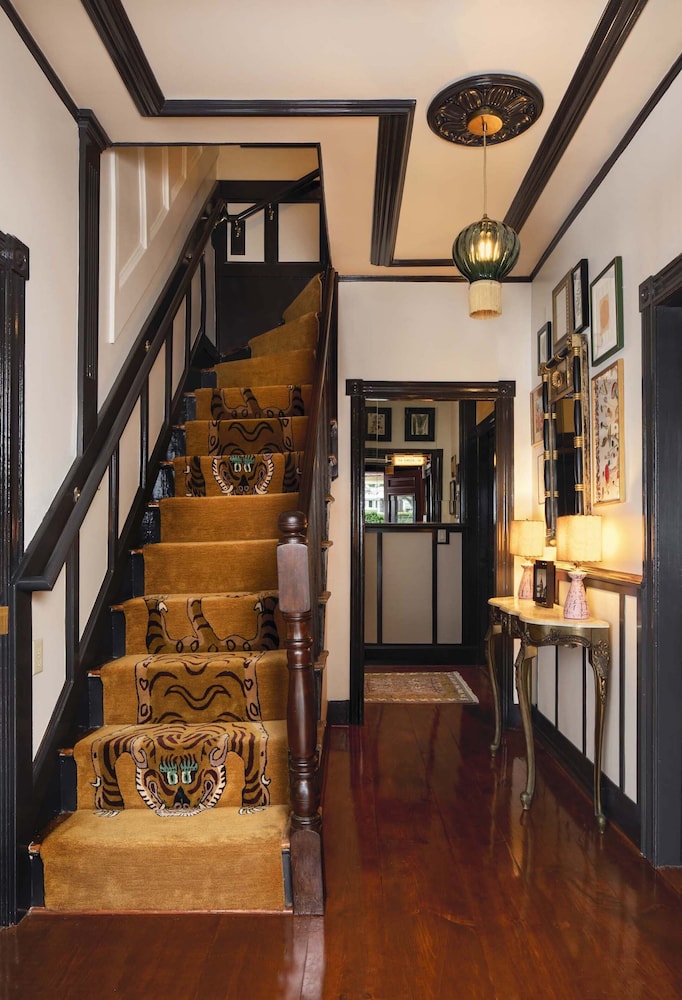 Life House, Nantucket 58/62