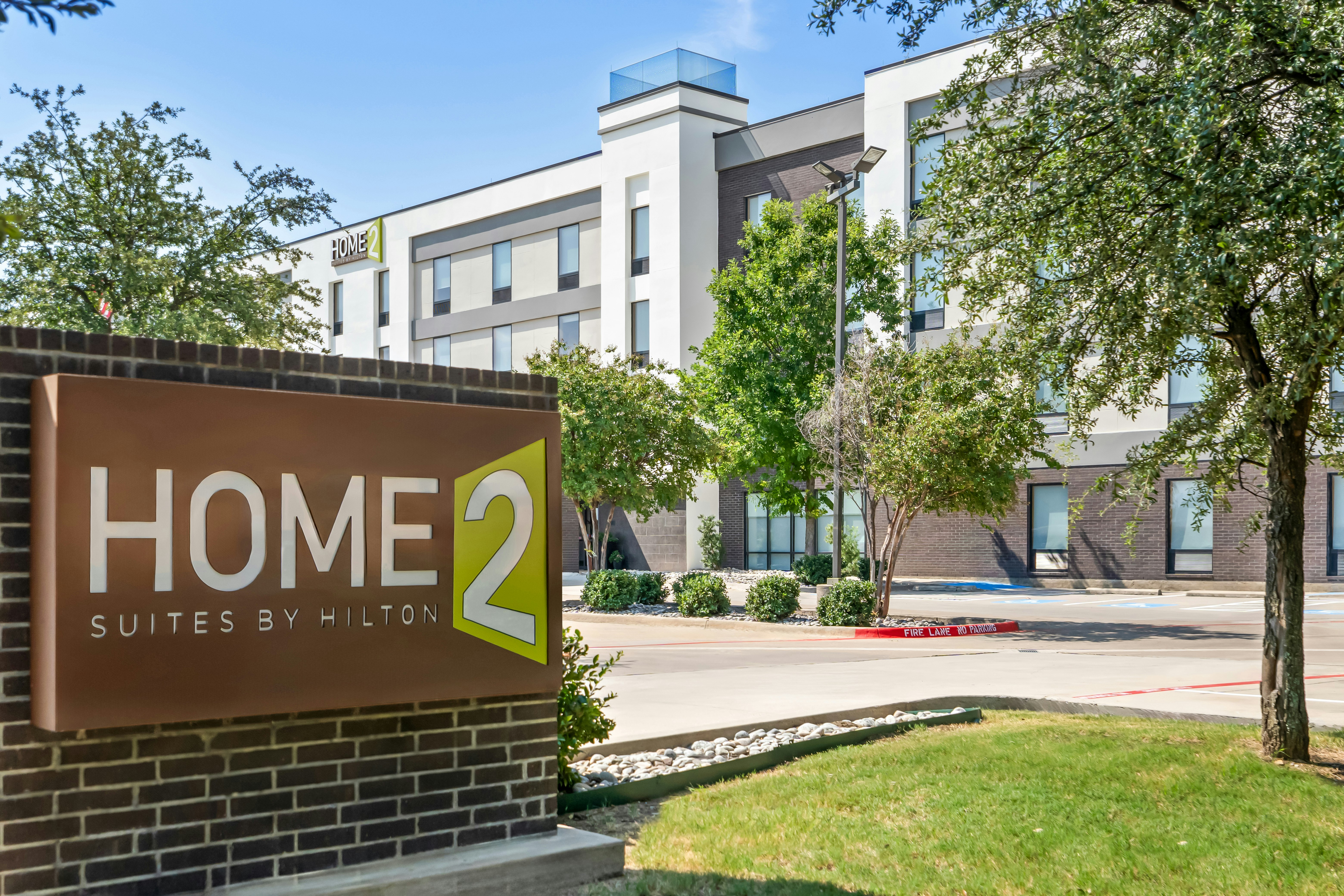 Home2 Suites By Hilton Irving / Dfw Airport North 59/63