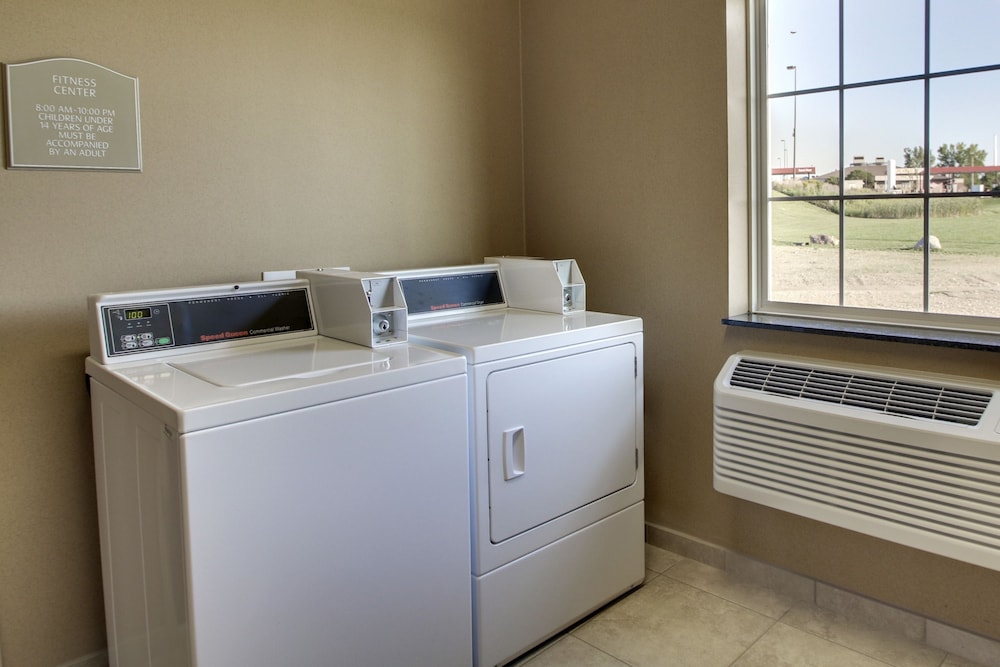 Cobblestone Inn and Suites Avoca 14/40