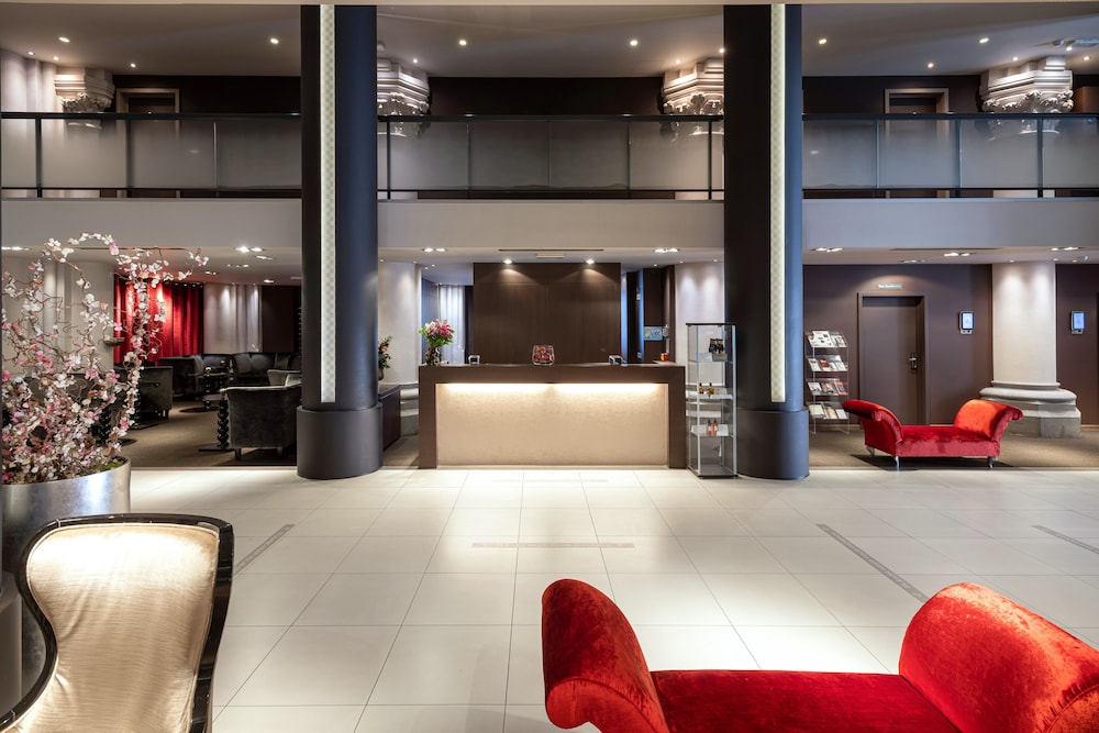 lobby