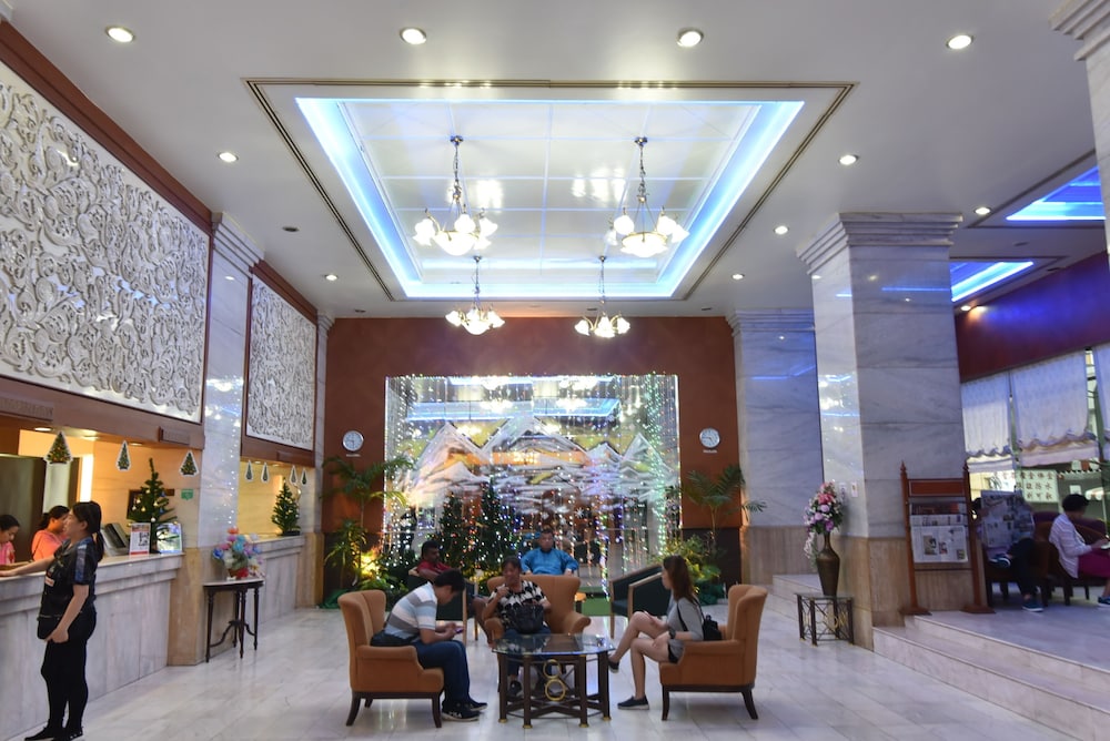Asian Hotel Hatyai 65/72