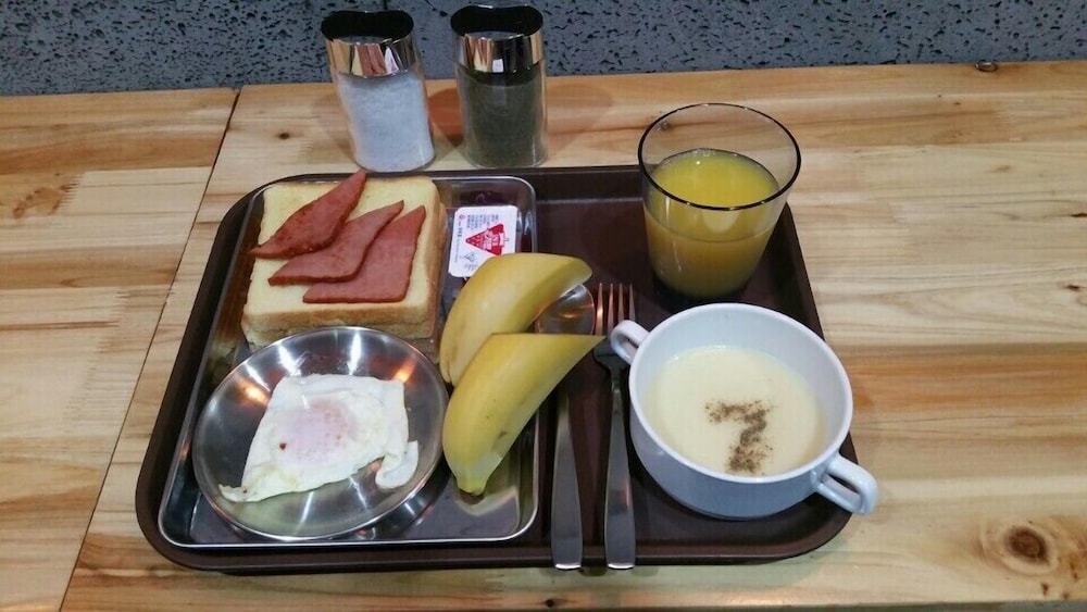 Louis Boutique Hotel 35/44