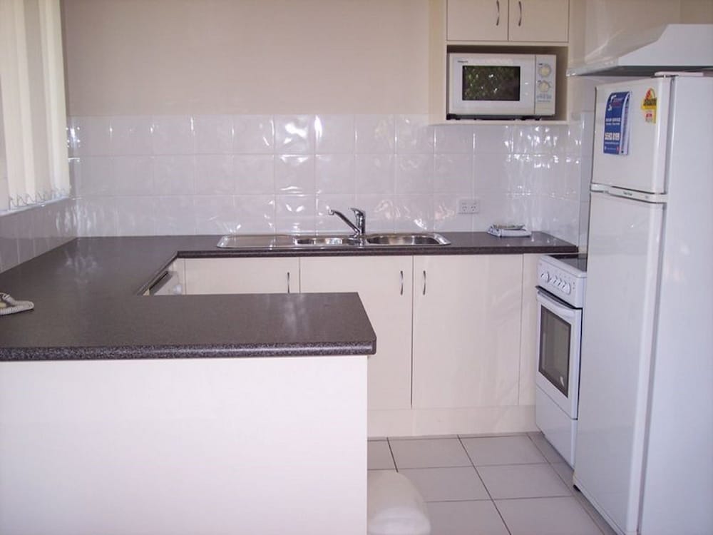 Warringa Surf Apartments 3/40