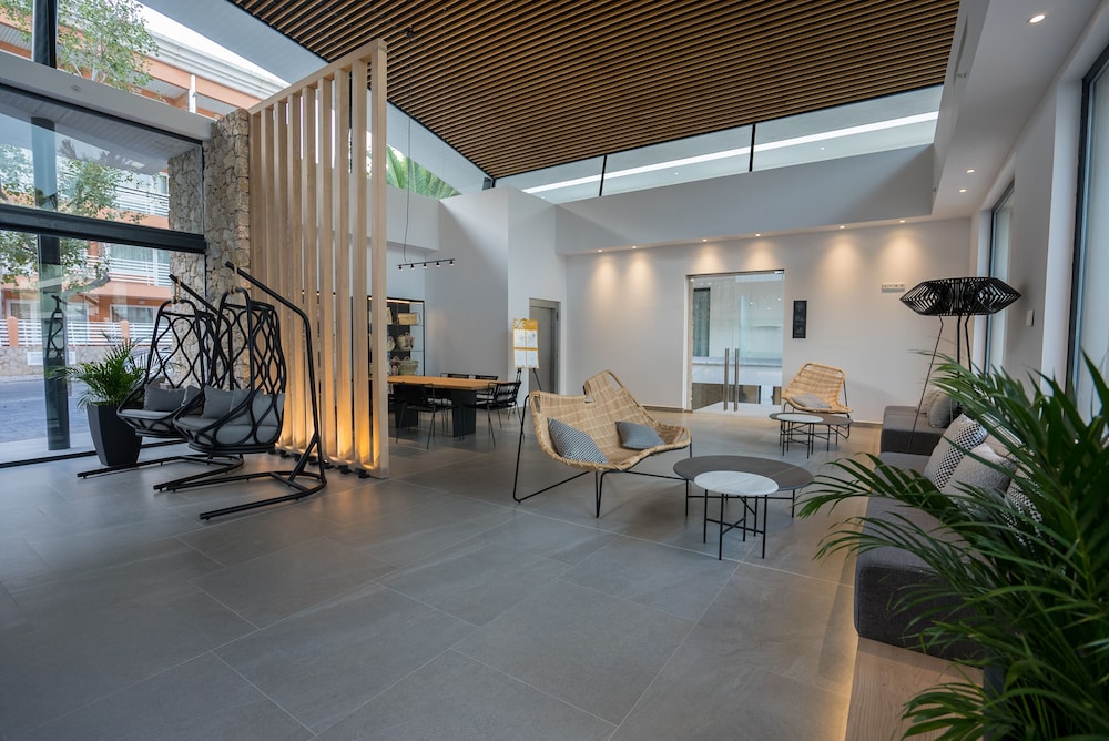 Morlans Suite Hotel Adults Only 35/51