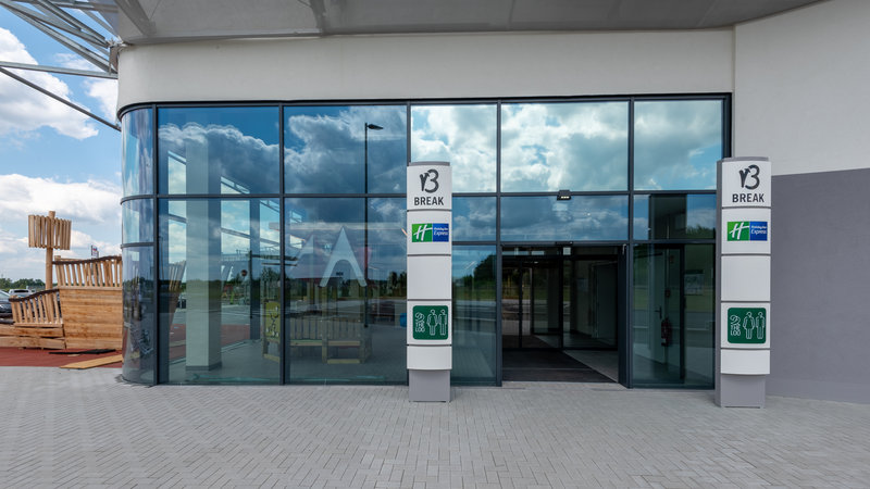 Holiday Inn Express Hamburg South A7/As42 by IHG 5/50
