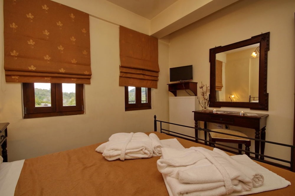 Menalia Villas Suites 12/59