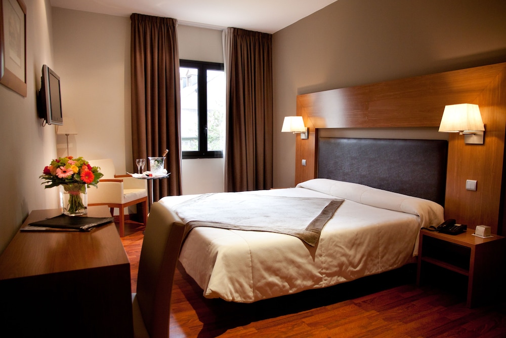 Alti Hotel 14/36