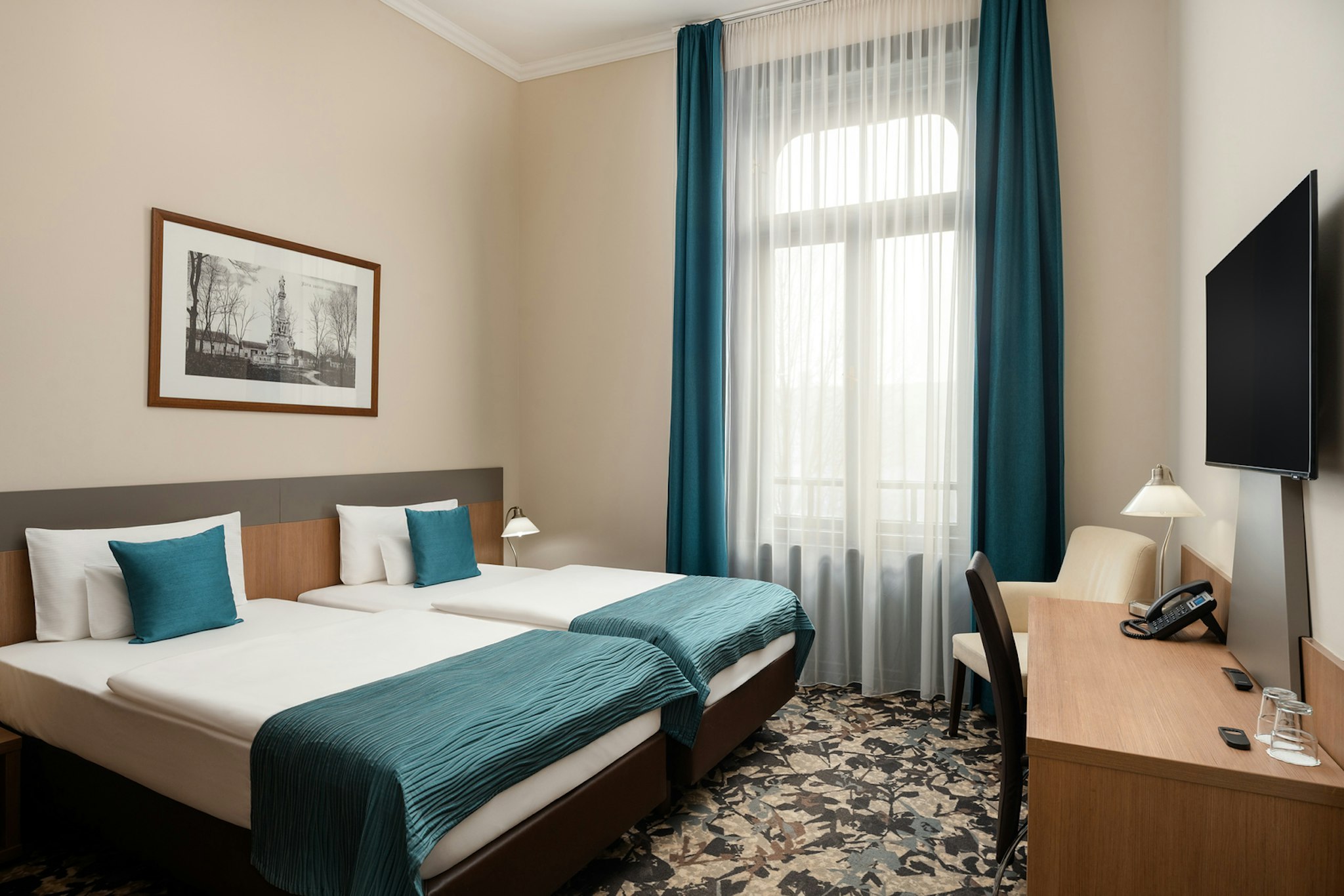 ERZSEBET KIRALYNE HOTEL 7/43