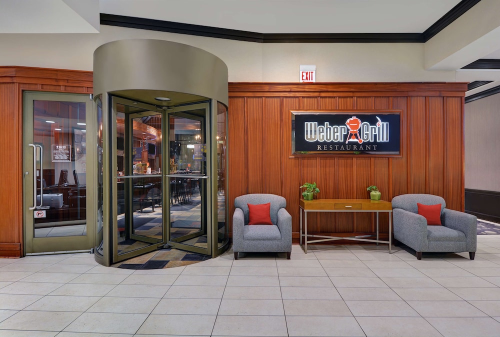Hilton Garden Inn Chicago Downtown/Magnificent Mile 42/70