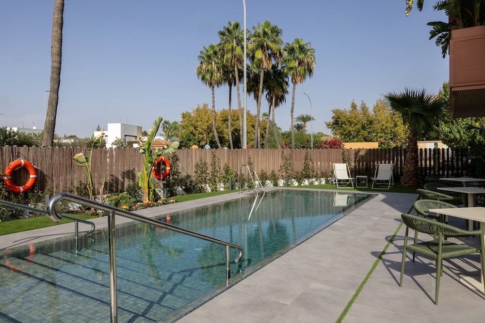 SEVILLA GREEN SUITES 61/66