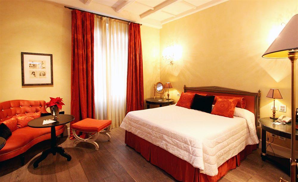 JUNIOR SUITE, DELUXE