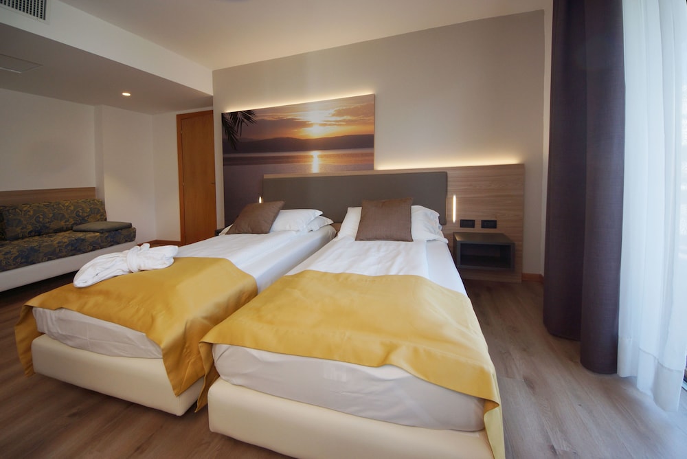 family suite