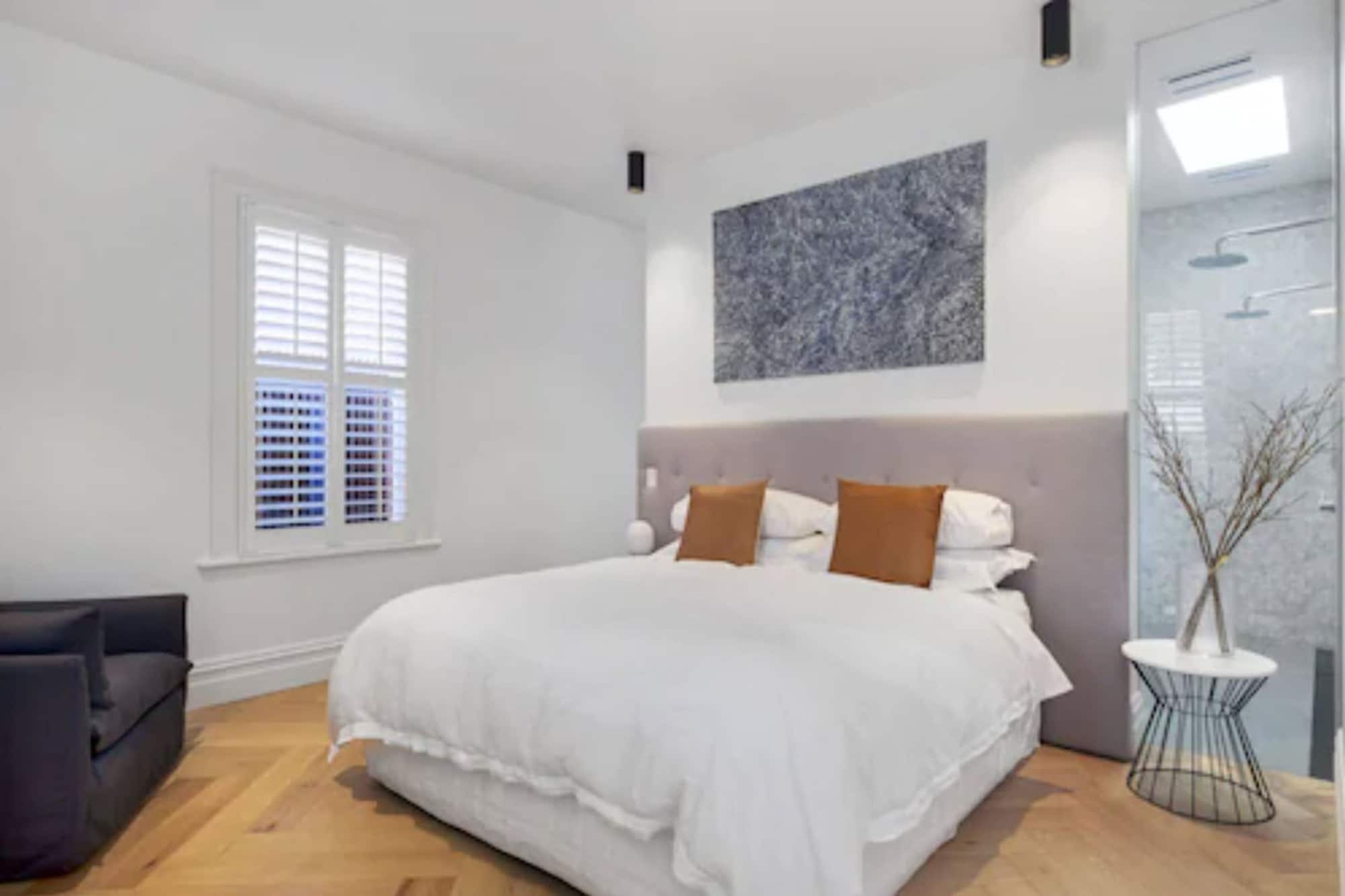 DELUXE, APARTMENT