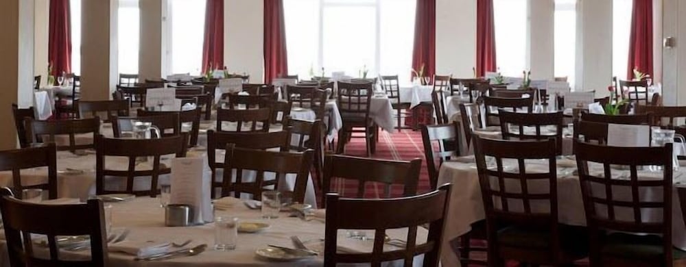 Dunollie Hotel 32/50