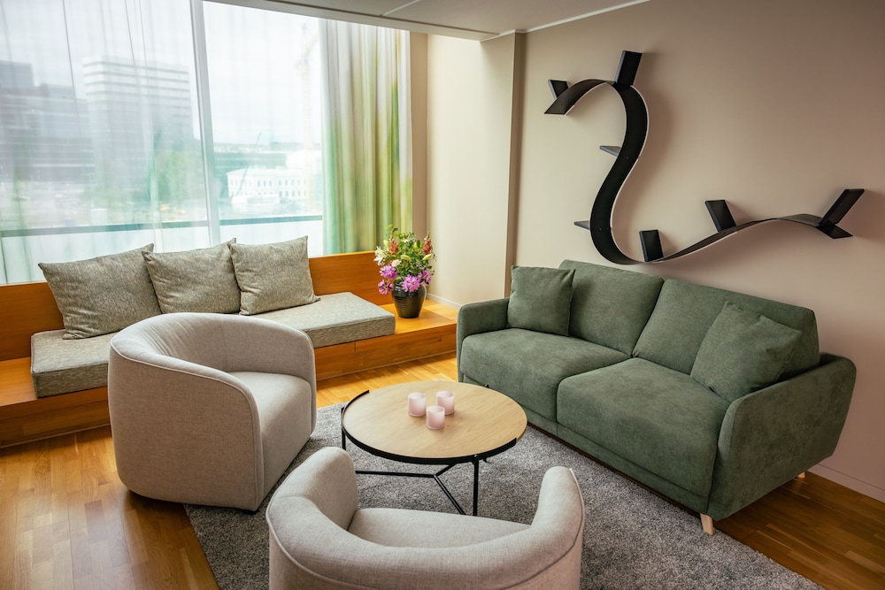 Hyatt Place Gothenburg Central 45/68