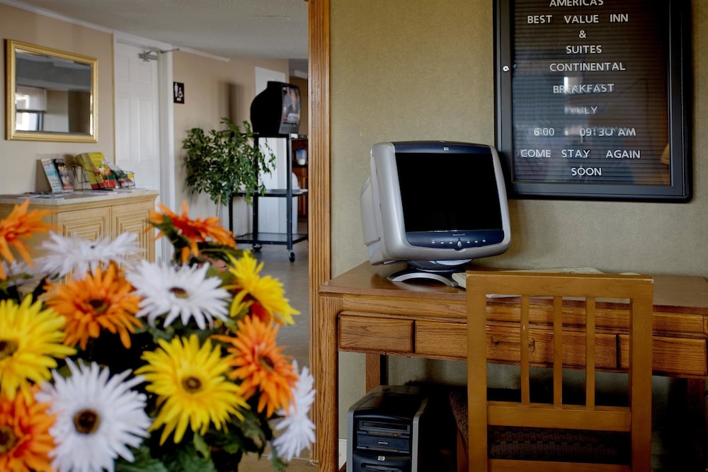Americas Best Value Inn & Suites Murfreesboro 18/21