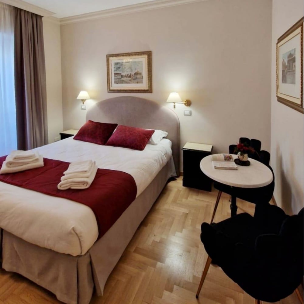 Boncompagni Suite 17/50