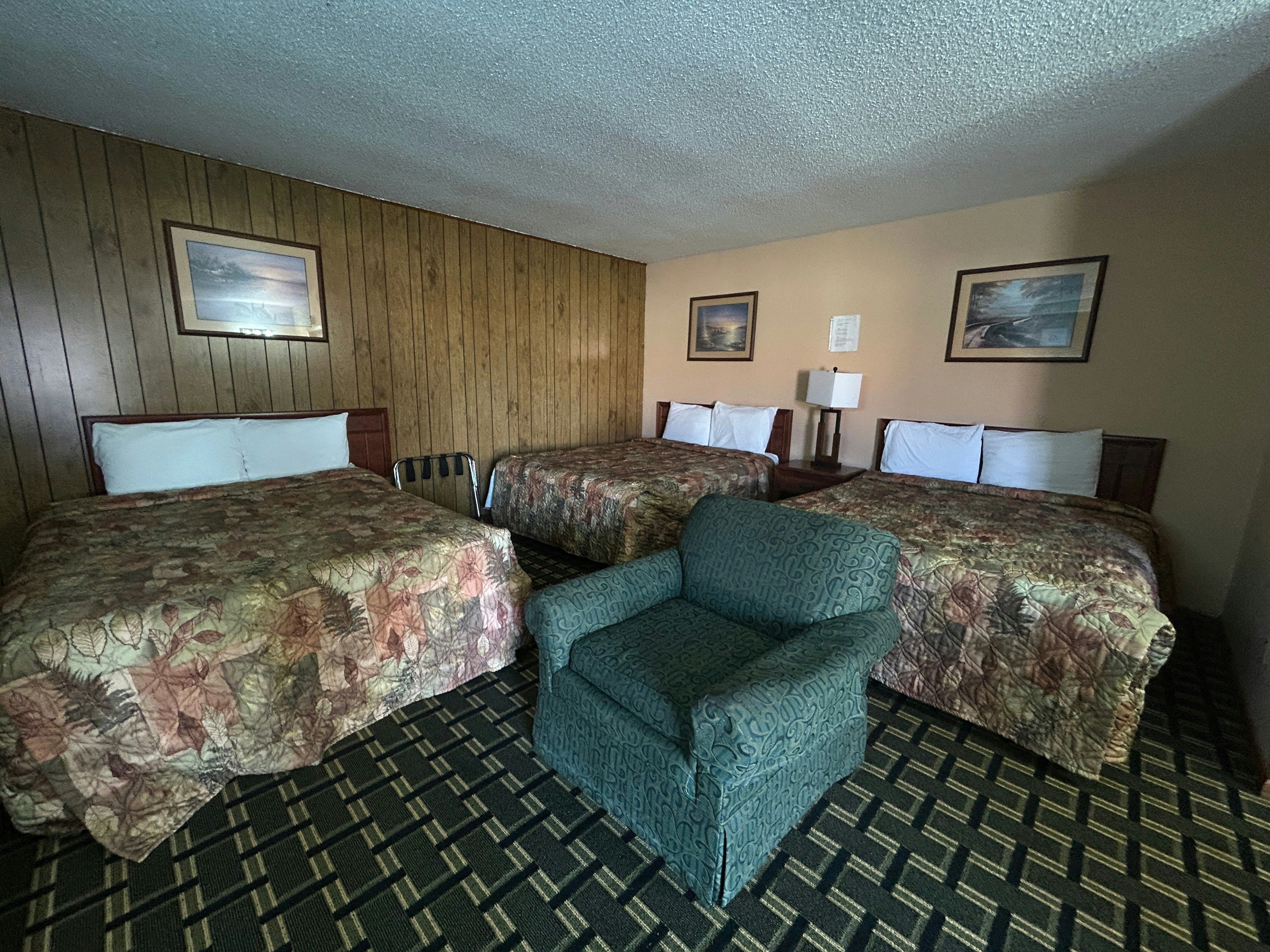 Big 12 Motel Broken Bow 27/43