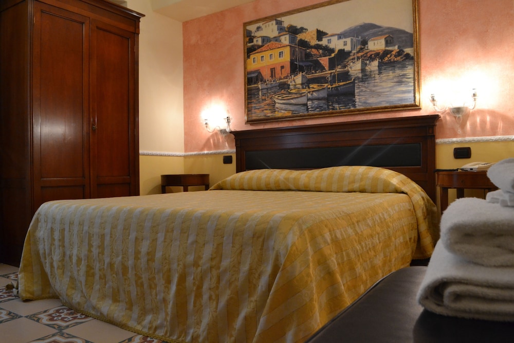 Hotel U Bais 19/36