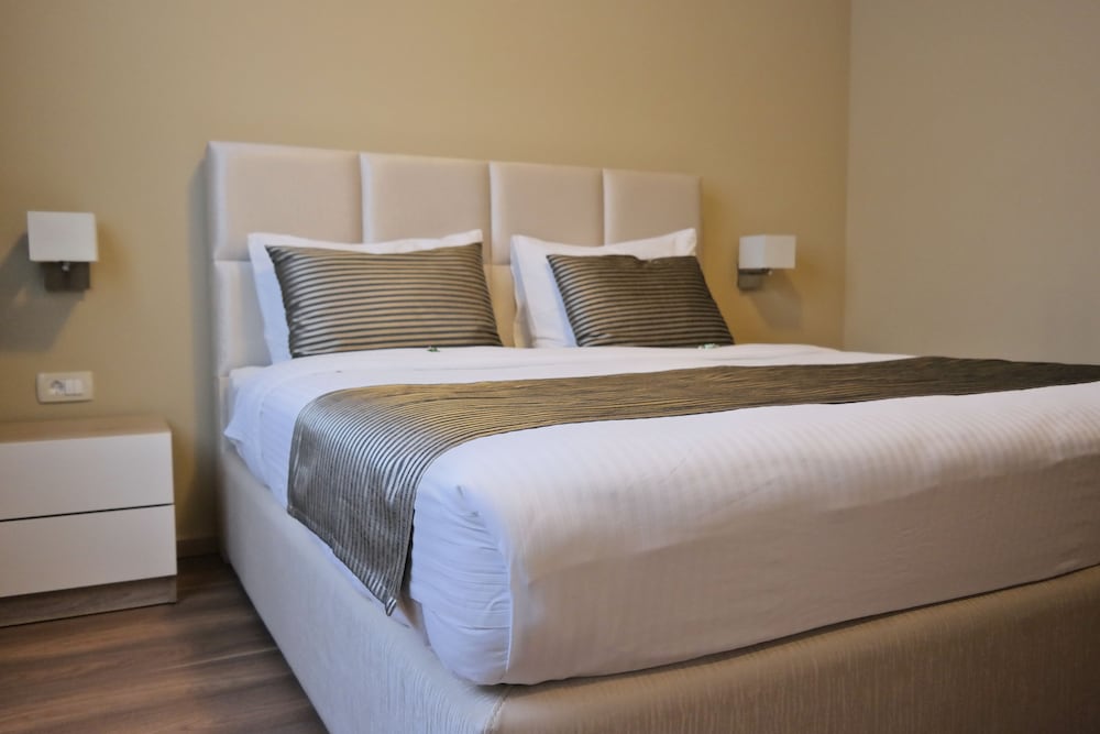 Hotel Leone 25/60