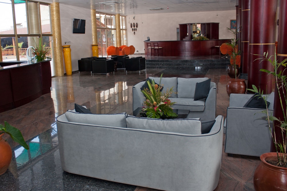 Royal Nick Hotel 8/36