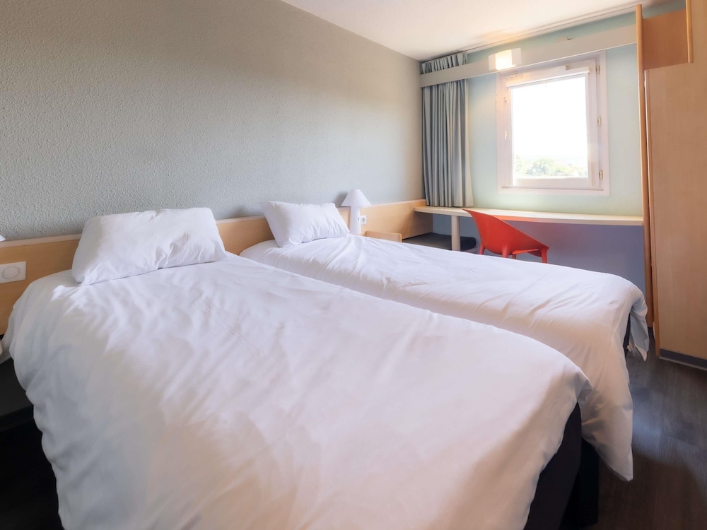ibis Vesoul 11/56