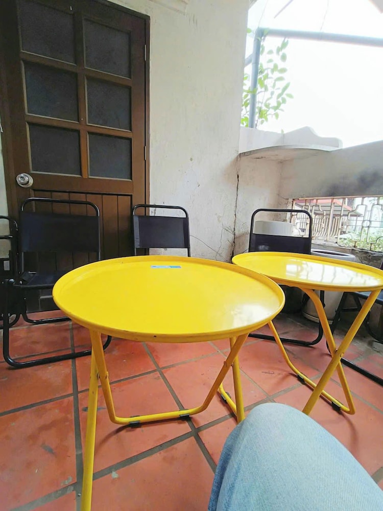 Viet Vintage Hostel & Pub 18/26