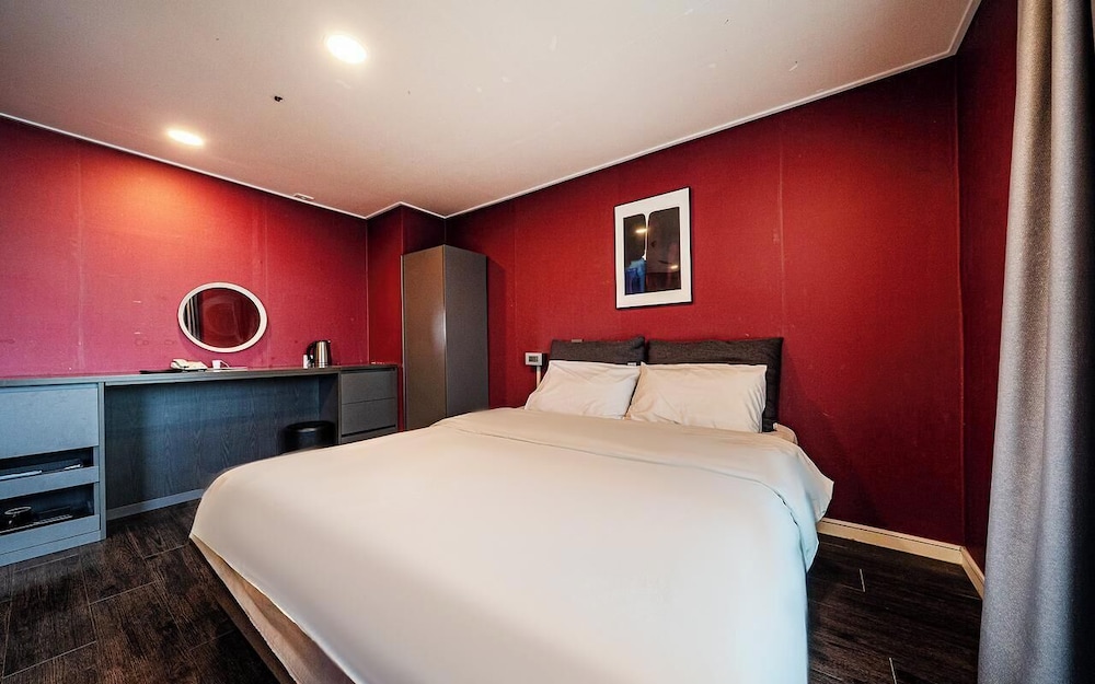 Hotel Parkview 15/84