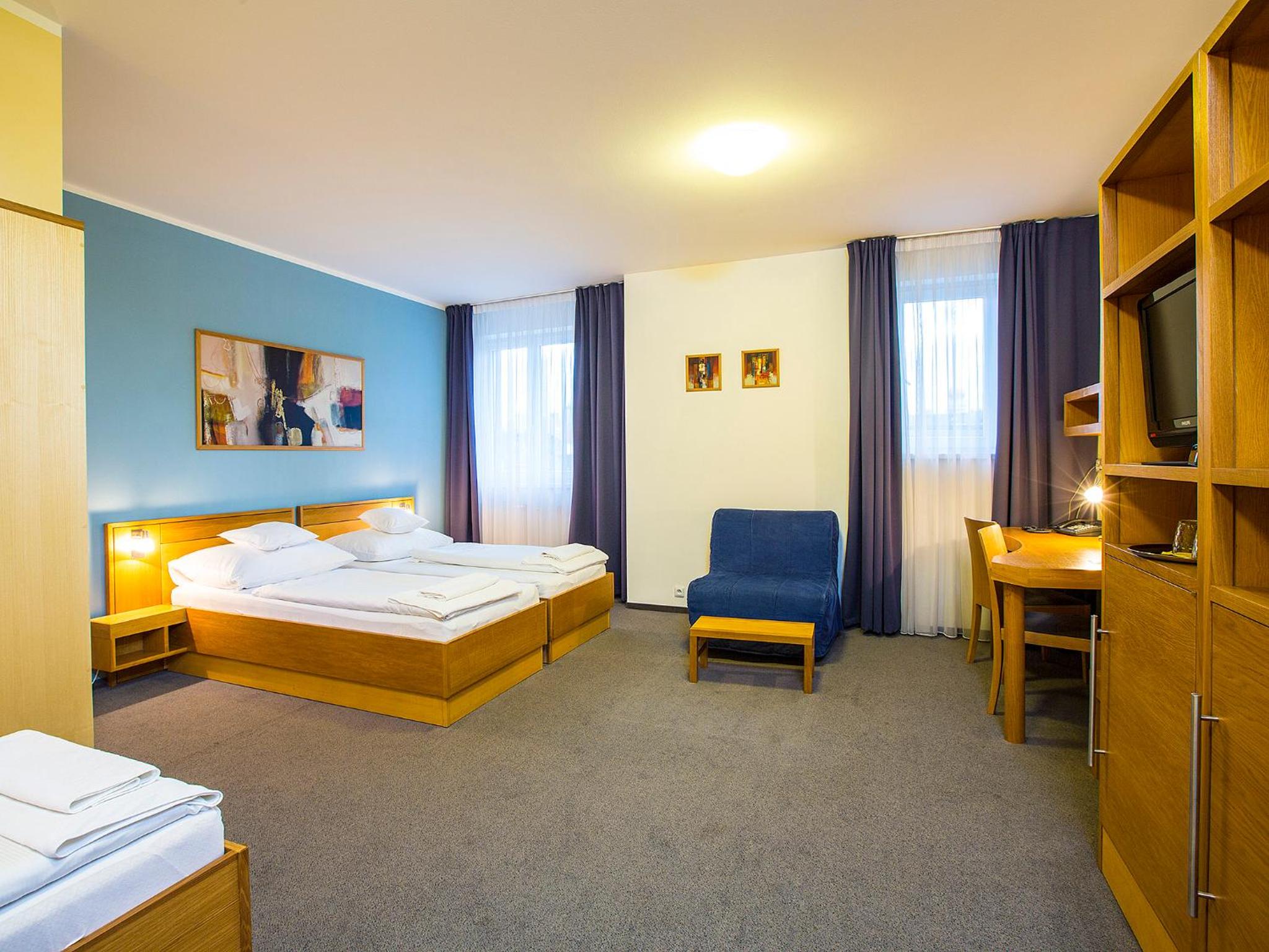 غرفة ثلاثية، BEST WESTERN Hotel Trend 2/7