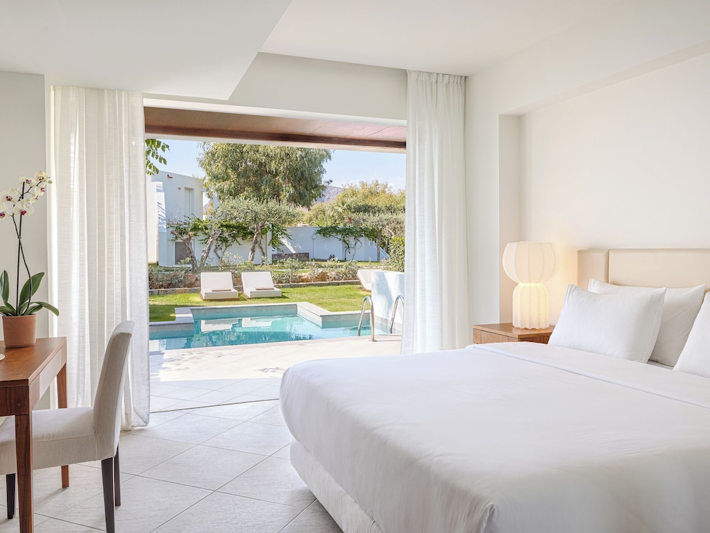 2 Bedrooms, Swim Up, Suite, 2 King Beds