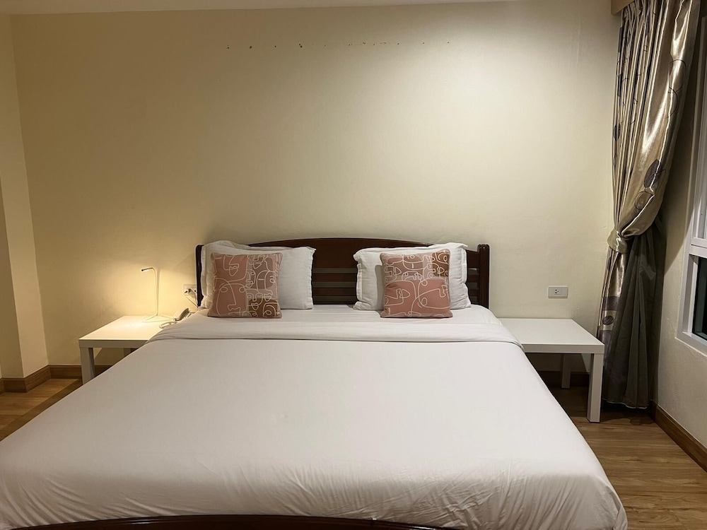 V Check Inn Sukhumvit 22 26/54