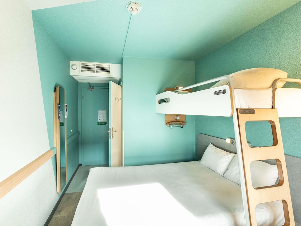 Ibis Budget Bourges 26/46