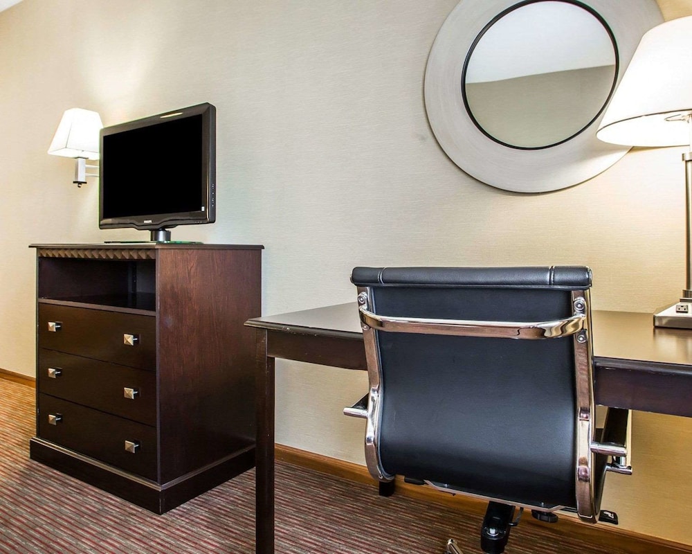 Quality Inn Greenville North 40/40