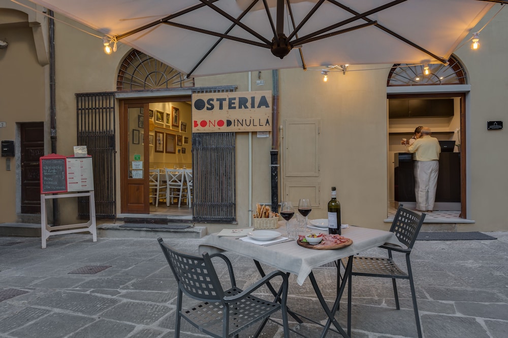 Battistero Residenza D'epoca 32/50
