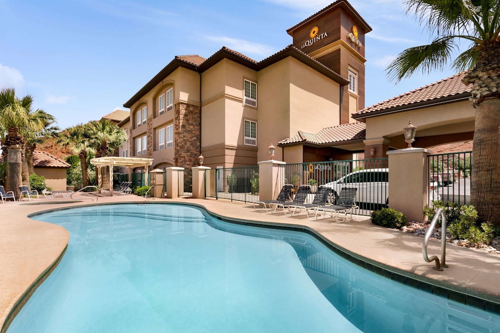 La Quinta Inn & Suites by Wyndham St. George 4/69