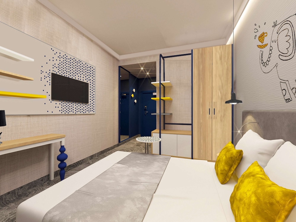 ibis styles Boleslawiec 16/48