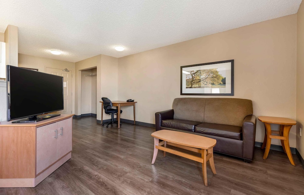 Extended Stay America - Denver - Tech Center South 38/52