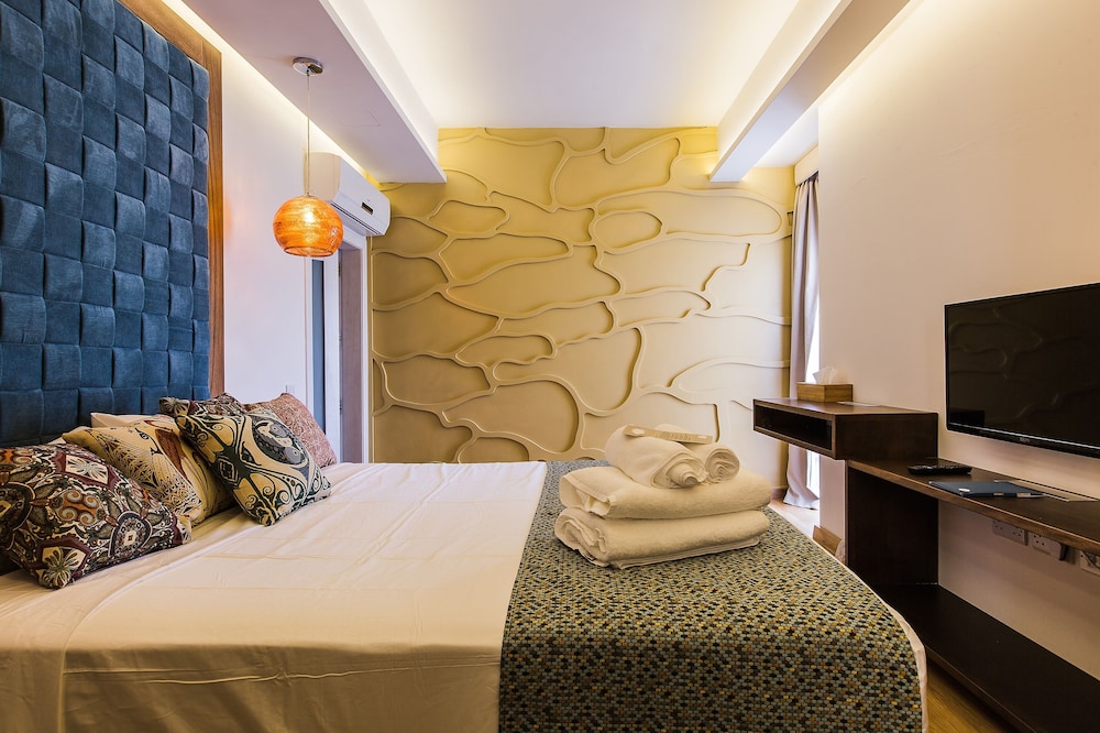MURELLA LIVING 40/46