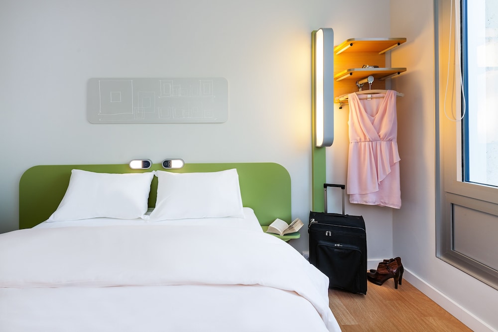 Ibis Budget Santeny 27/71